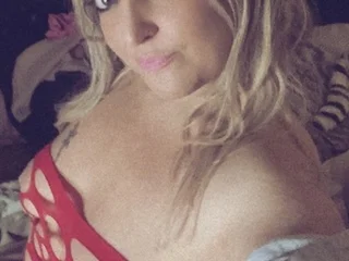 Blonde_Macey profile