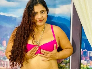 GabyRoze profile