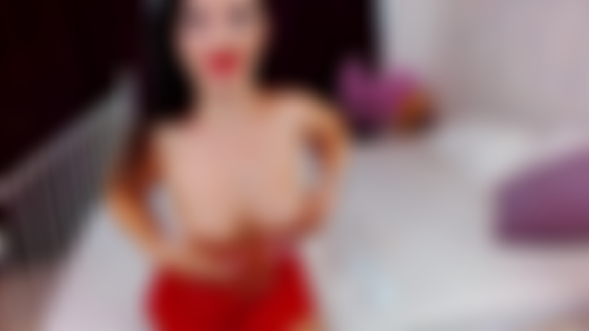 Bellarey, ein heißes teenie, das einen dildo lutscht und ihre schönen titten damit fickt. Fingere ihre muschi und stöhne süß!