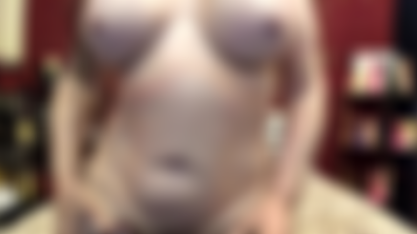 ( Gs.552) GoldieStar tritt in der goldshow auf – 9 minuten. Große titten, gilf, öl, haarige muschi, spritzen, anal, doppelpenetration (30.04.2022).