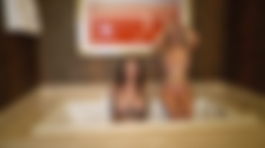 Rocky emerson, alex coal, percy sires, die in einer live-cam-show arsch und fotze in der wanne essen.