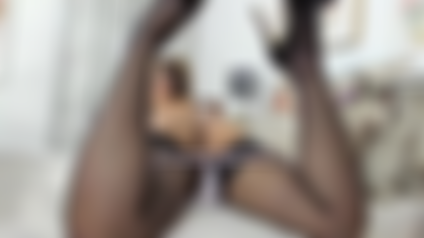 Analsex mit dildo.